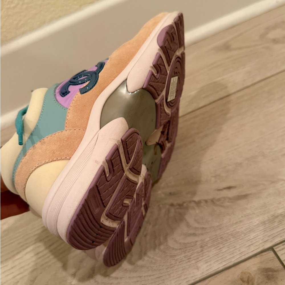 CHANEL Pastel Sneakers with Teal and Purple Accents - Picture 6 of 7